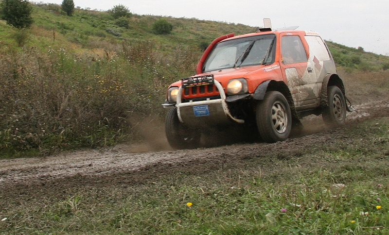 suzuki jimny 050.jpg